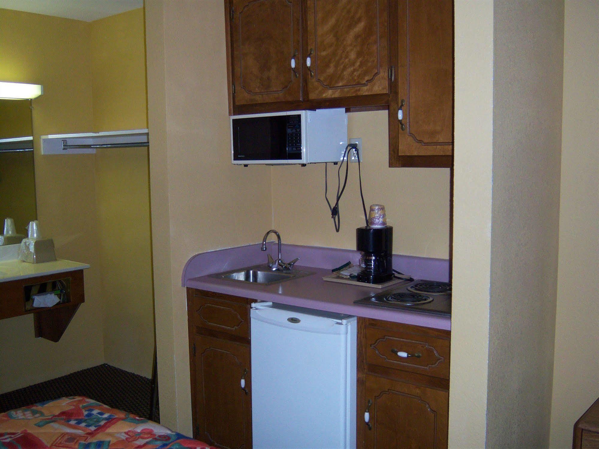 Days Inn Guntersville Eksteriør bilde