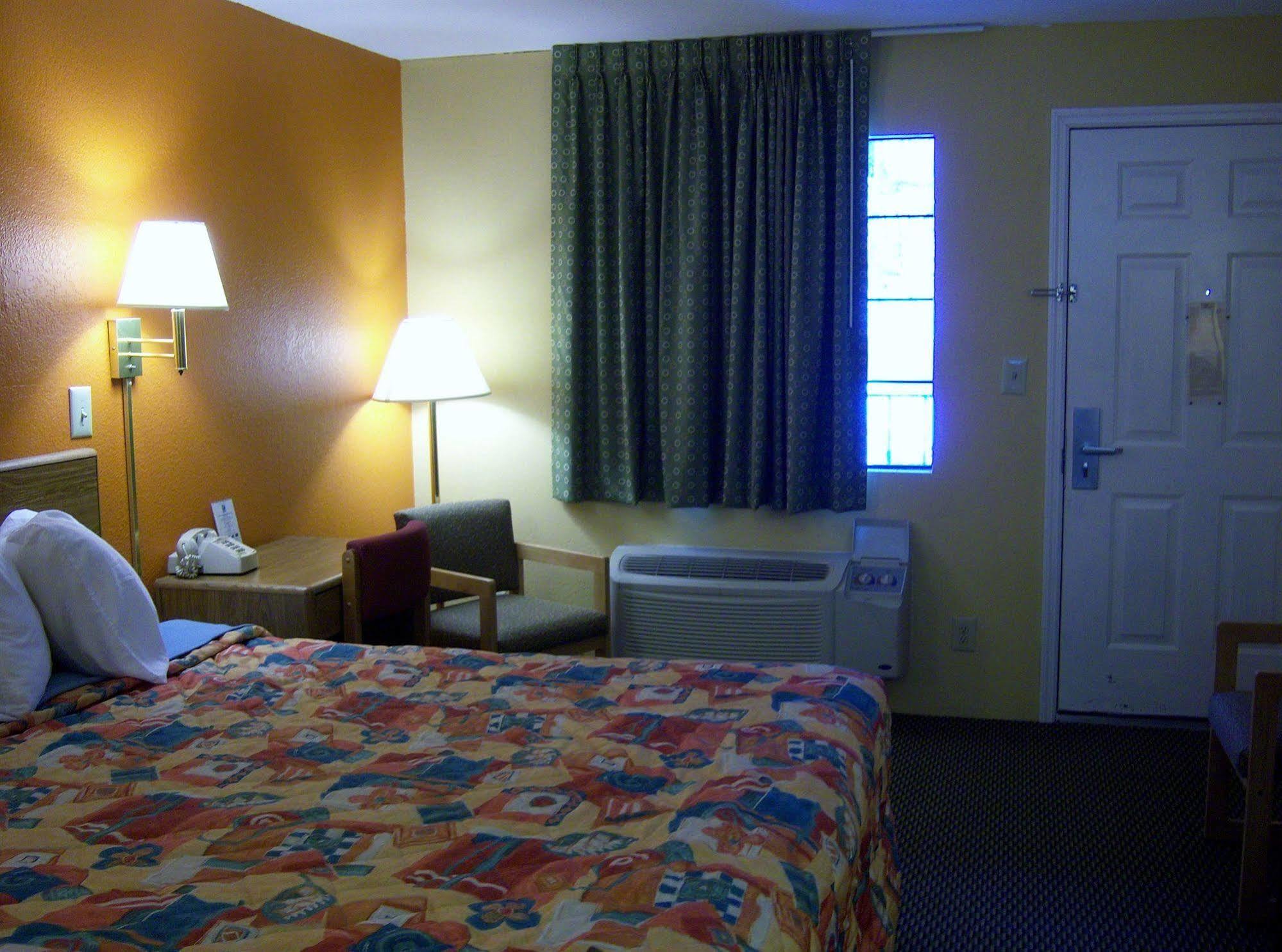 Days Inn Guntersville Eksteriør bilde